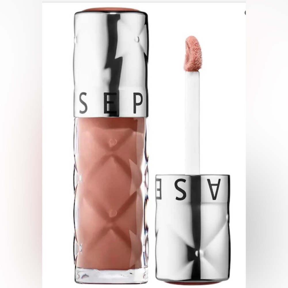 Sephora Outrageous Plump Hydrating Lip Gloss, 02 XXL Nude, Brand New